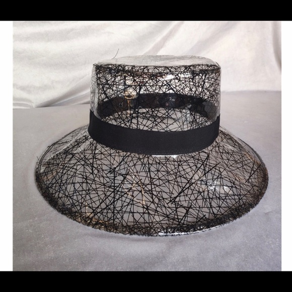 Wide brim PVC sun/rain hat - Picture 2 of 5